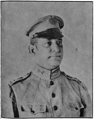 General Pablo Mendieta.

Jefe de la Brigada de Infantería.