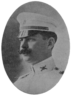 Teniente Coronel Quiñones.

Jefe de la Artillería de Montaña.