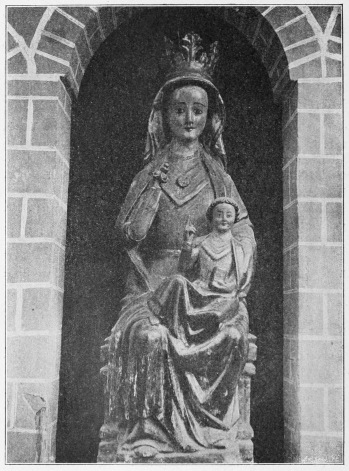 Lámina 40.
ANDAGOYA Imagen de Nuestra Señora.
(Fot. L. E.)